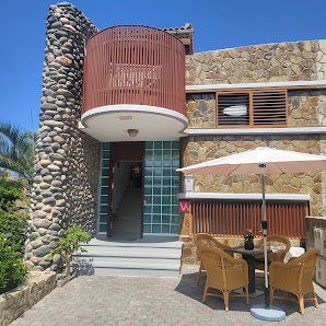 Oasis Tauro — 2