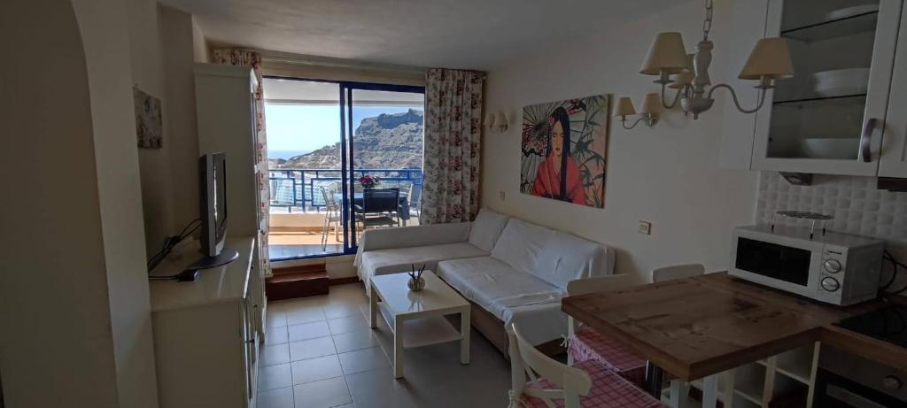 Ocean view apartment in Taurito, Mogan - Top Floor — 10