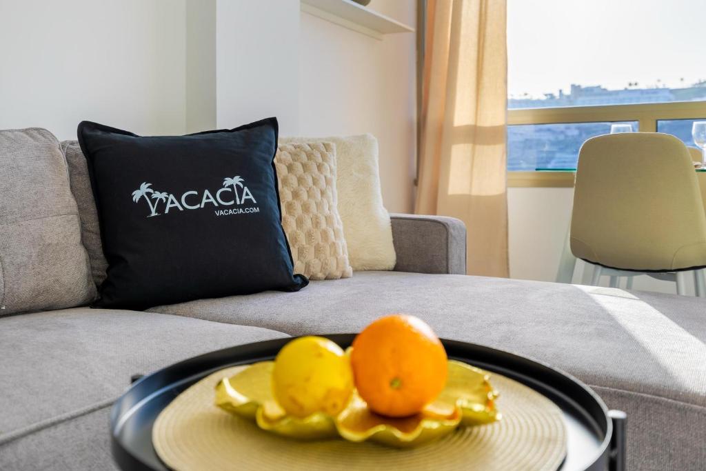 Ocean View Apartment with Pool Near Puerto Rico Beach — 10