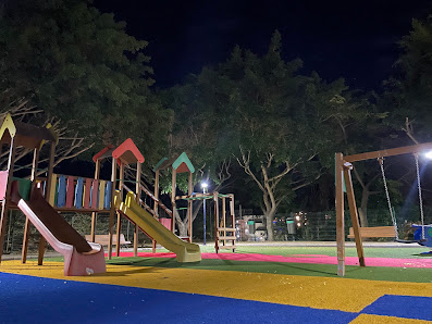 Parque infantil — 1
