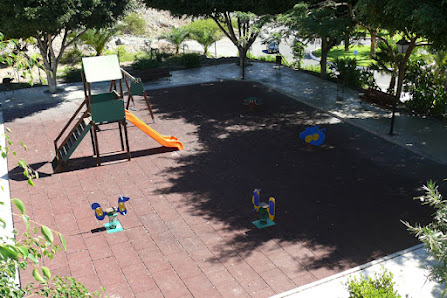 Parque infantil — 4