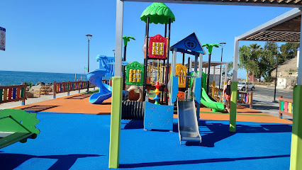 Parque infantil playa El Perchel