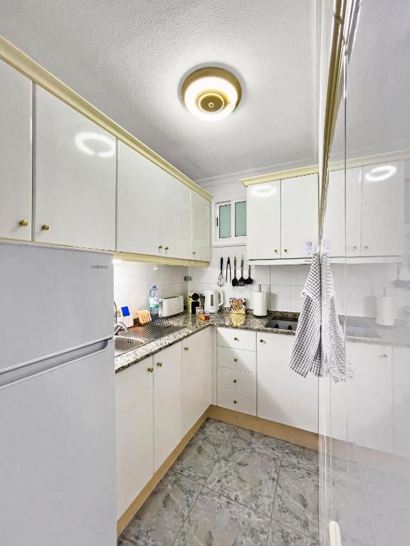Patalavaca Beach, One Bedroom Apartment - One-Bedroom Apartment — 6