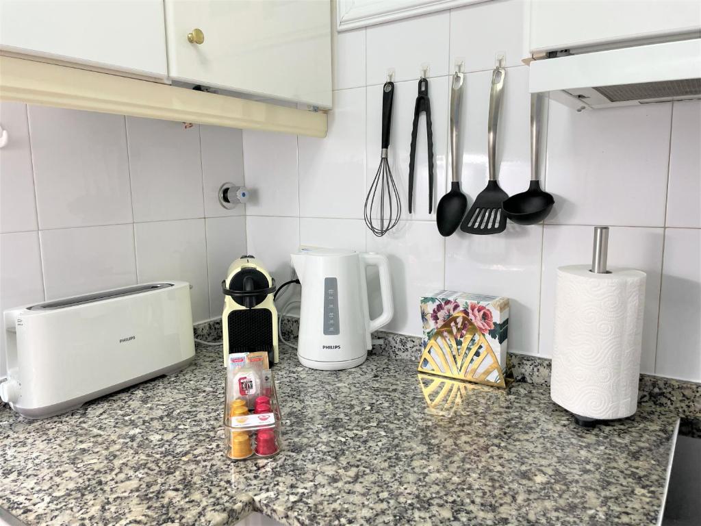 Patalavaca Beach, One Bedroom Apartment - One-Bedroom Apartment — 9