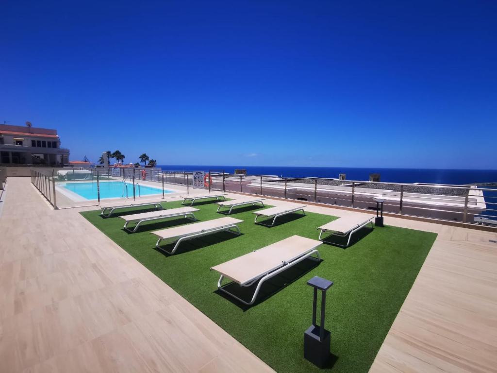 Patalavaca Vista a la piscina y a la playa - One-Bedroom Apartment — 1