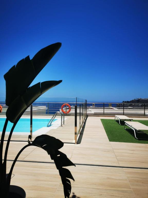 Patalavaca Vista a la piscina y a la playa - One-Bedroom Apartment — 2