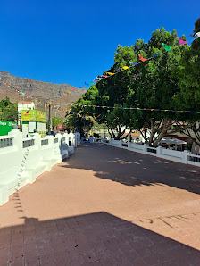 Plaza Veneguera — 2