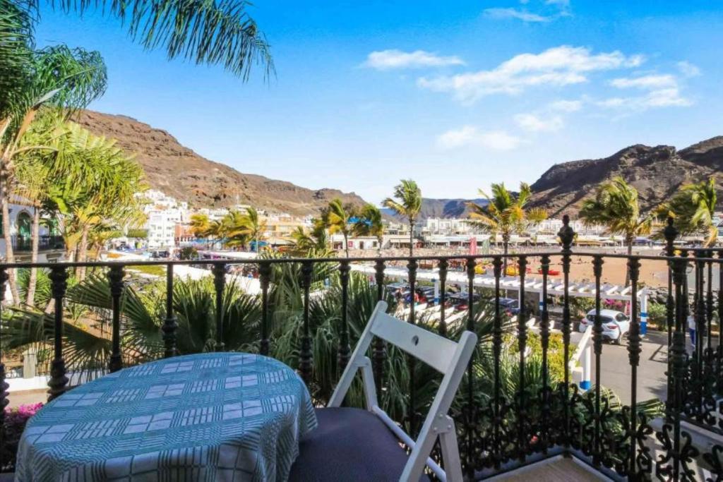 Puerto De Mogan Harbour 371 by El Sirocco — 6