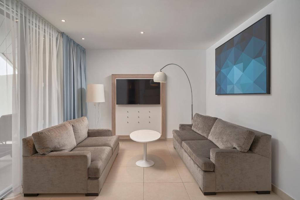 Radisson Blu Resort & Spa — 11