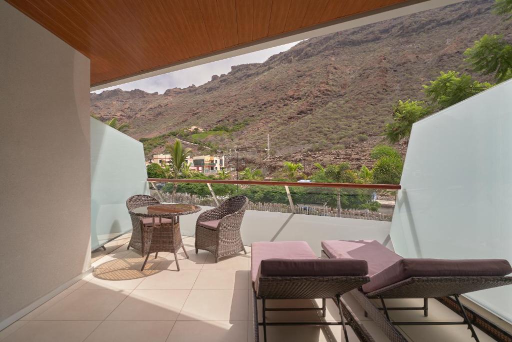 Radisson Blu Resort & Spa — 4