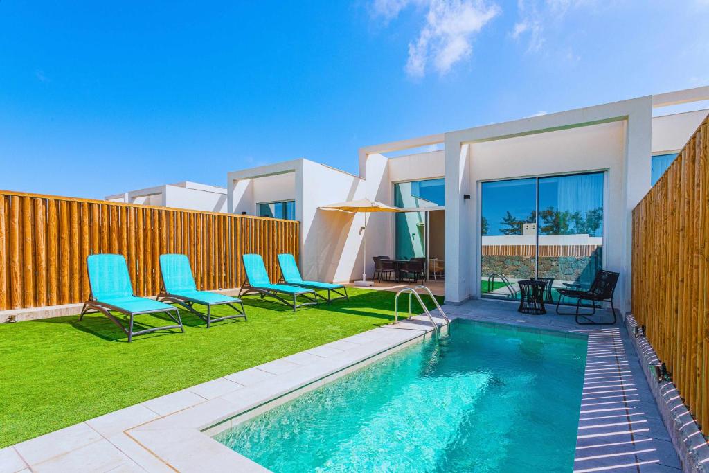 Resort Cordial Santa Águeda & Perchel Beach Club — 9
