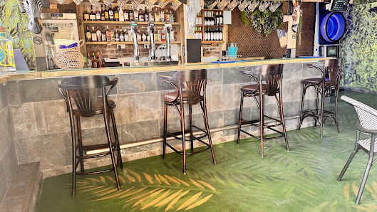 Safari Bar&Lounge — 1