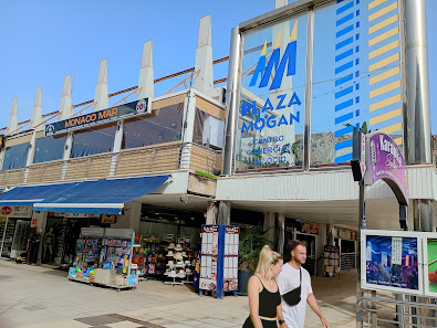 Shopping Center Plaza Mogan / Centro Comercial y de Ocio Plaza Mogan — 1