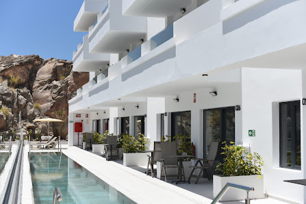 SOLANA PREMIUM APARTMENTS — 7