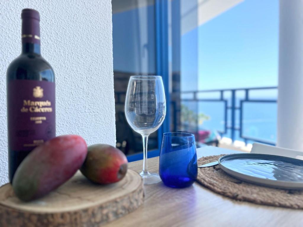 Stunning Sunset Ocean View Apt — 1