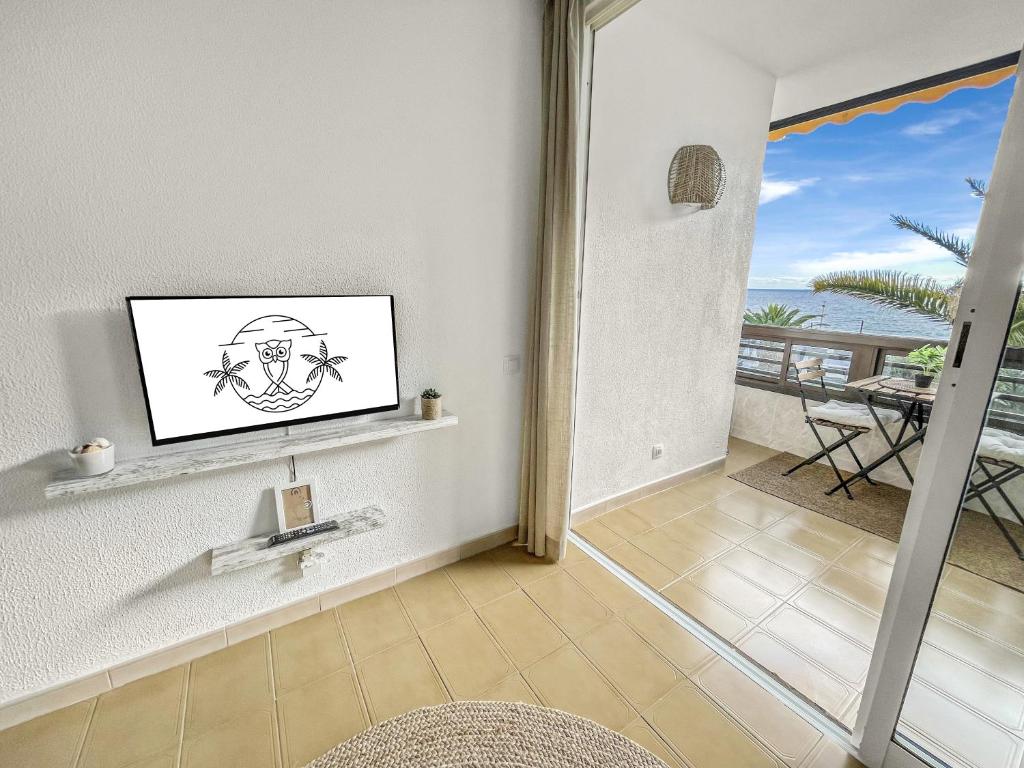 Sunny Patalavaca - Ocean View Apartment — 10