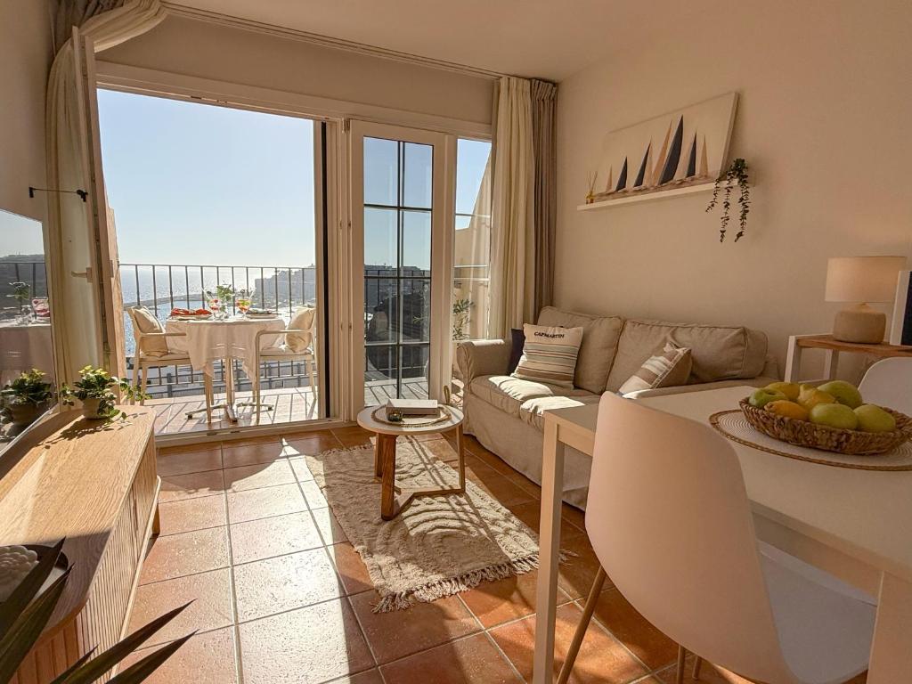 Sunset Balcony & Sea Views in Patalavaca Apt 08 — 5