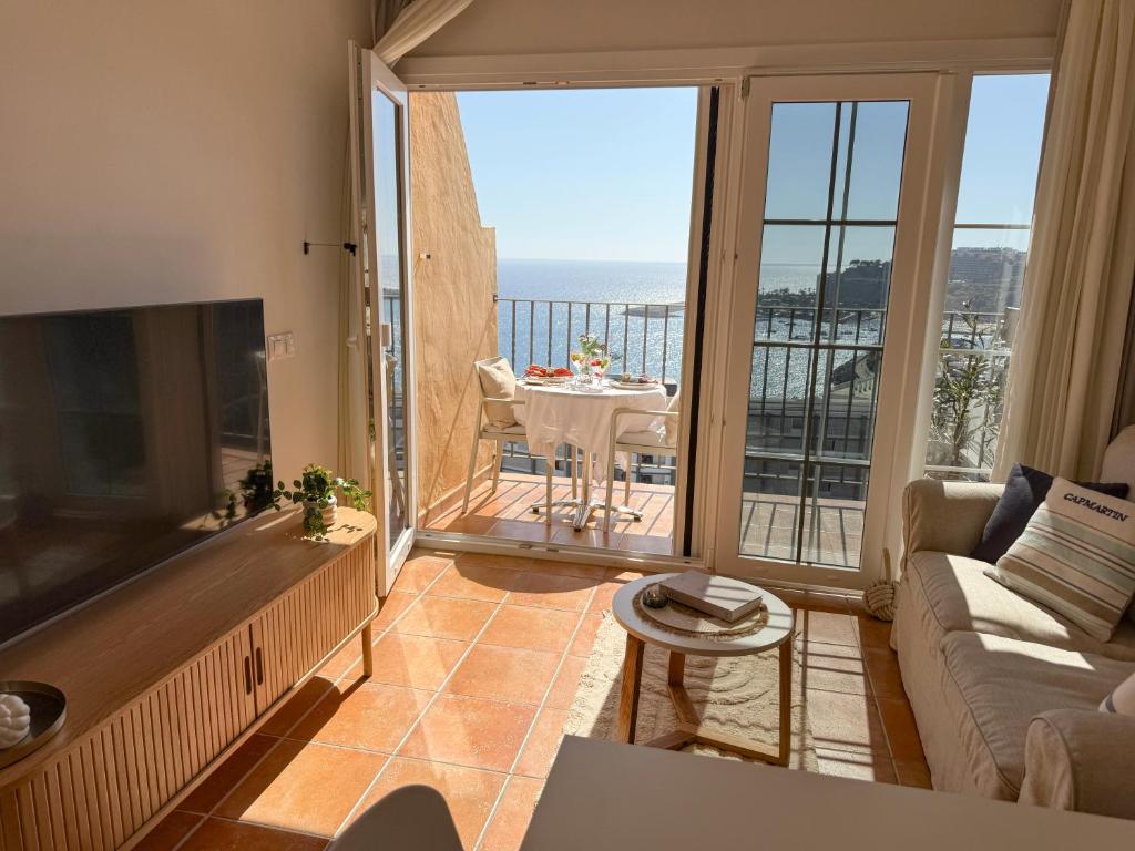Sunset Balcony & Sea Views in Patalavaca Apt 08 — 6