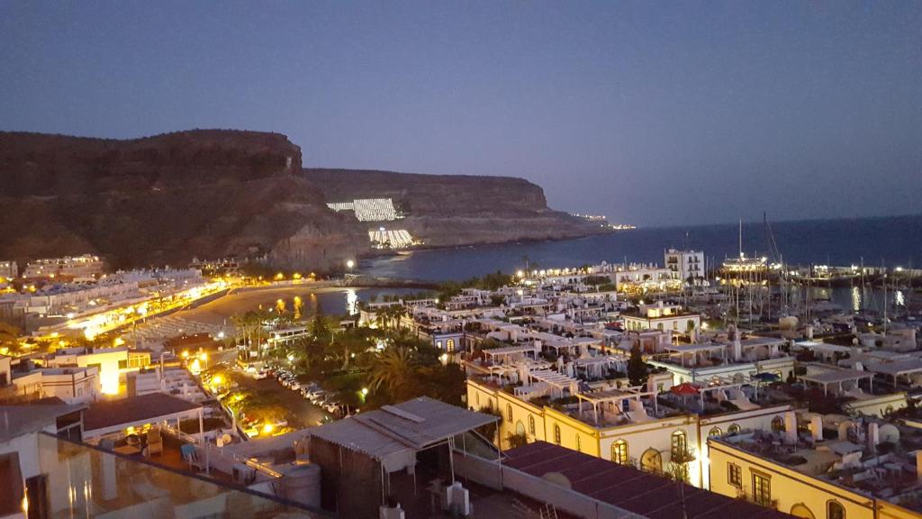 Sunset Puerto de Mogan — 8