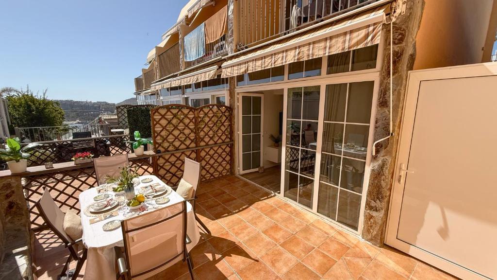 Sunset Terrace in Patalavaca Apt 12 — 4