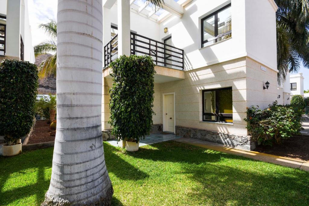 Sunshine Beach Villas — 7