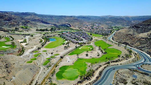 Tauro Villas