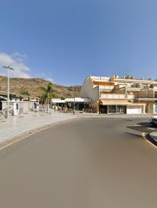 The Grand Café, Coffee & Burger — 8