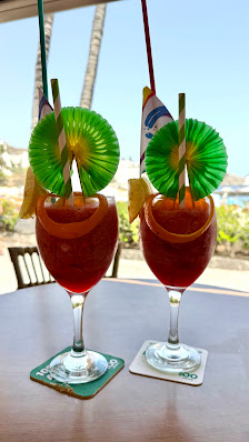 Tiki Bar — 5