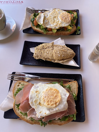 Tintiro - cafetería, brunch y desayunos