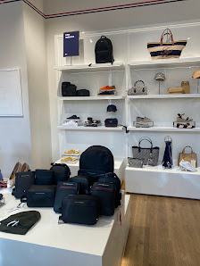 Tommy Hilfiger Mogán — 2