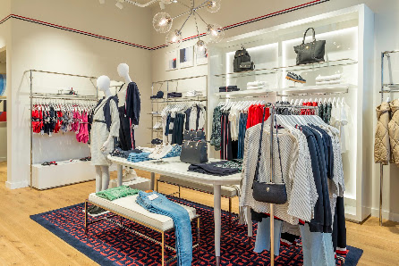 Tommy Hilfiger Mogán — 4