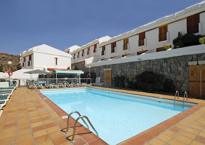 Ura Hotels Bungalows Montecarlo — 3