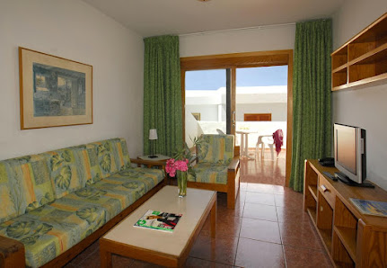 Ura Hotels Bungalows Montecarlo — 5
