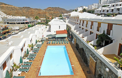 Ura Hotels Bungalows Montecarlo — 7