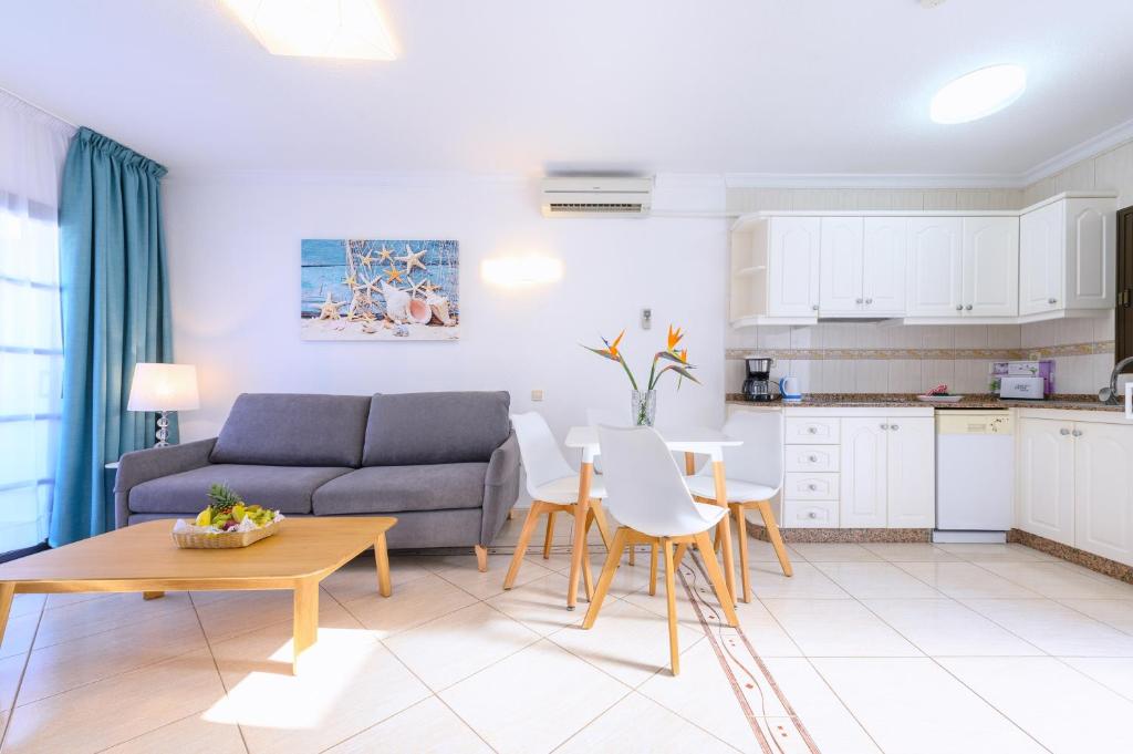 Valle Marina Apartamentos — 10