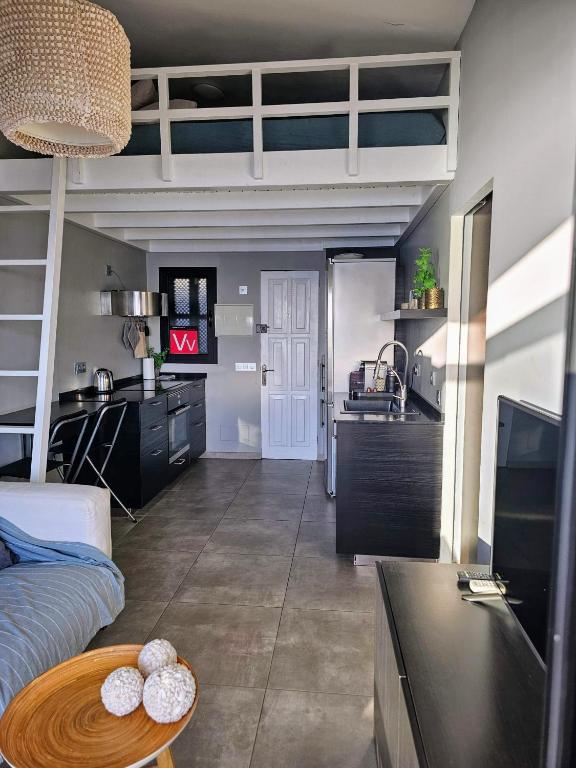 Very Romantic Seaview Apartment Patalavaca Mogán with Warm Pool — 11