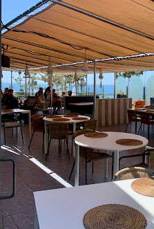 Vibe Beach House Restaurant / Bar — 4