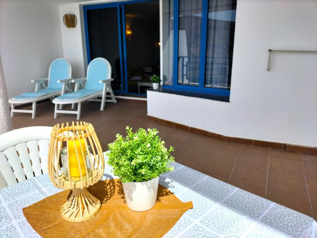View Mogan & Sea with big terrace — 11