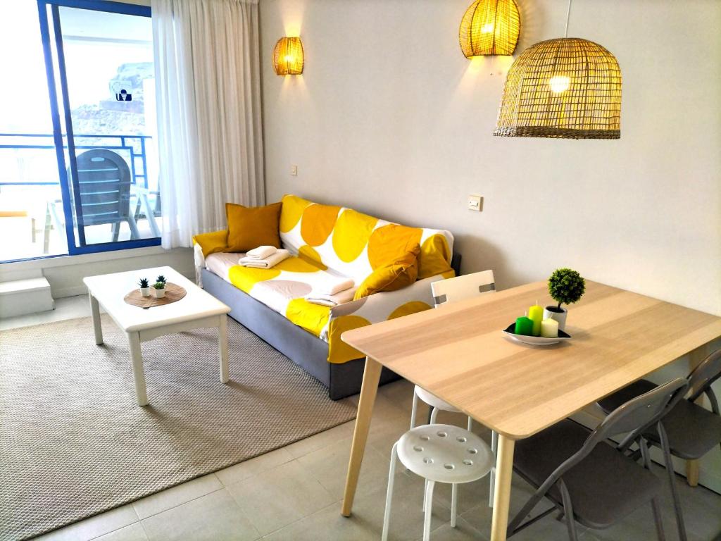 View Mogan & Sea with big terrace — 7