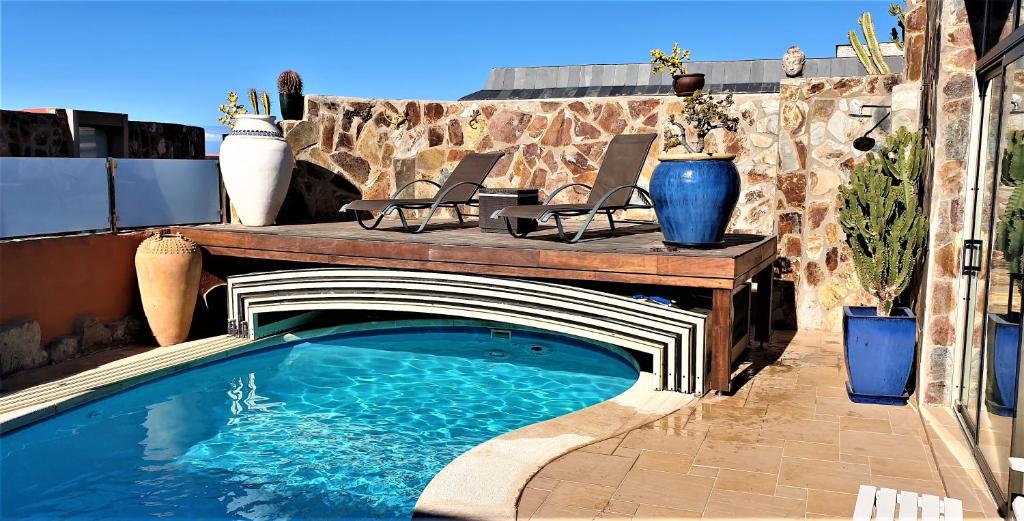 VILLA DE LUXE 5***** golf - piscine chauffée - home cinéma - billard — 5