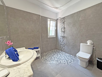 Villa Esmeralda — 5