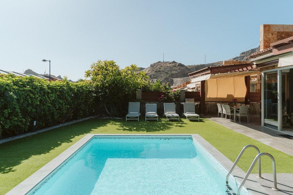Villa Helene Tauro, Heated Pool, Wi-Fi, BBQ By Kalmacanaria — 2