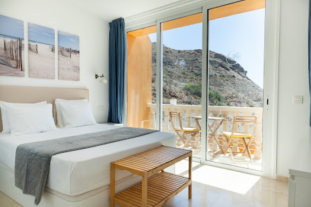 Villa Hugo / Cozy holiday 2 bedroom apartment with WIFI — 1
