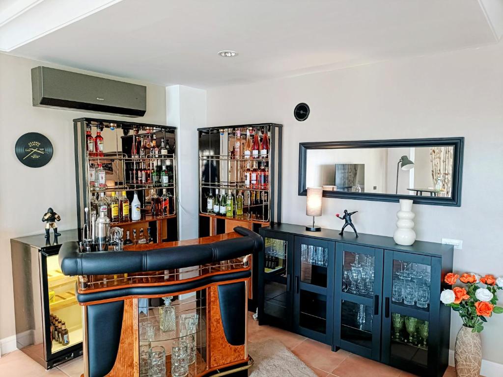 Villa Magnificent — 2
