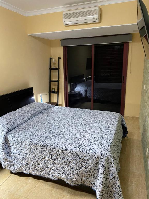 “Villa Mogán Mall”, con jacuzzi - Villa — 10