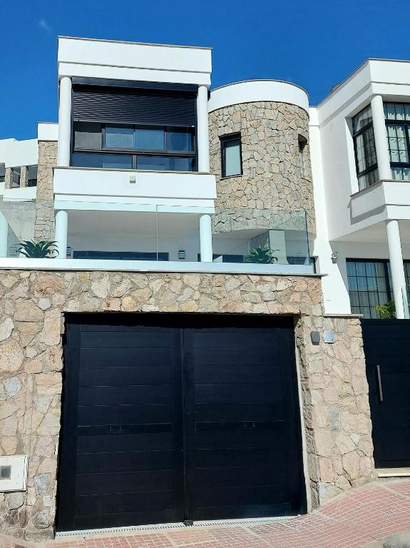 Villa Playa Amadores - Luxury villa with heated pool — 7