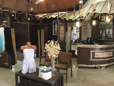 White Shop GC. — 2