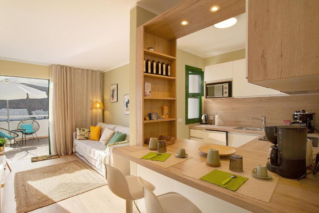 Zen House — 10