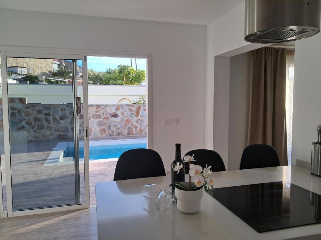 Zen Villa Anfi Tauro Golf with private heated pool - Three-Bedroom Villa — 3